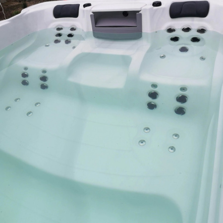 СПА бассейн с противотоком Bigeer Прима